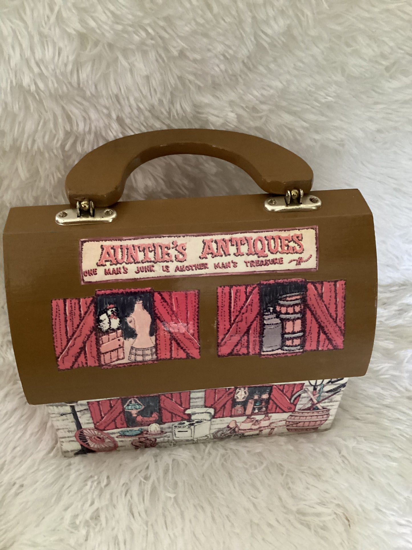 Auntie’s Vintage Handbag