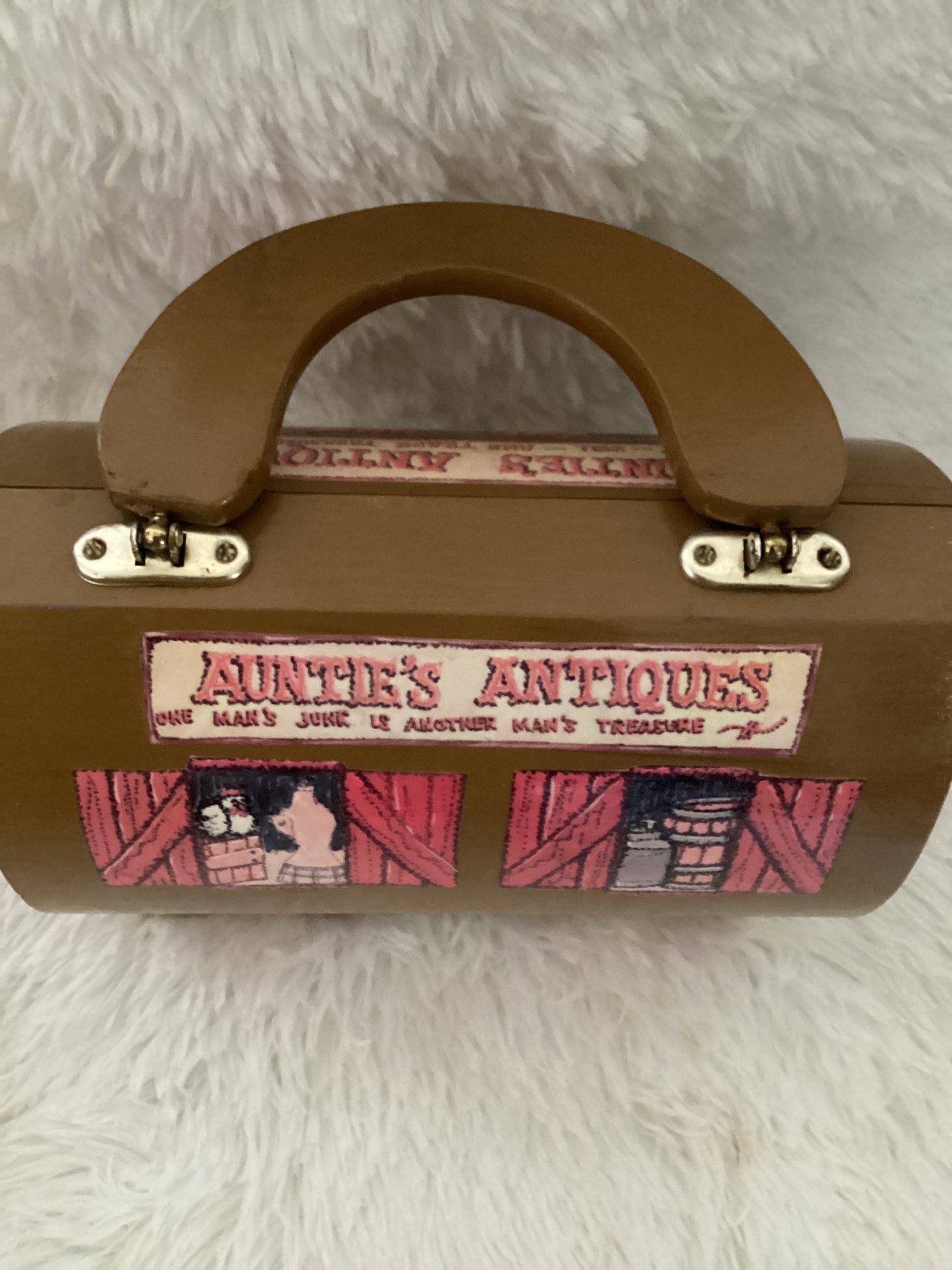 Auntie’s Vintage Handbag